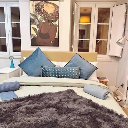 Апартаменты Sampaio Brand New Amazing Flat In